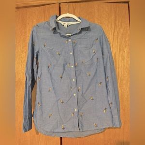 Old navy button up with parrots